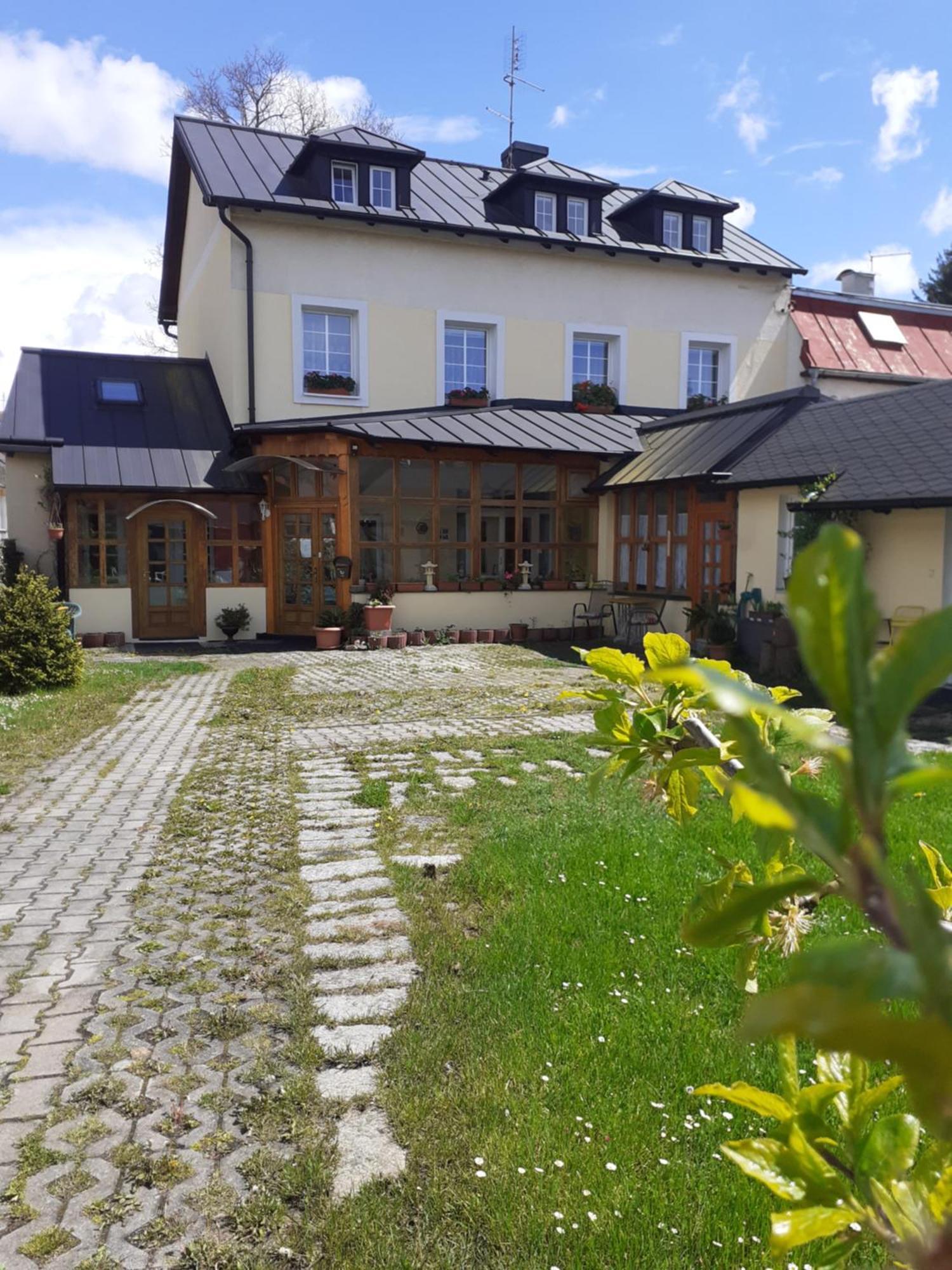 Penzion No1, Mariánské Lázně Exterior foto